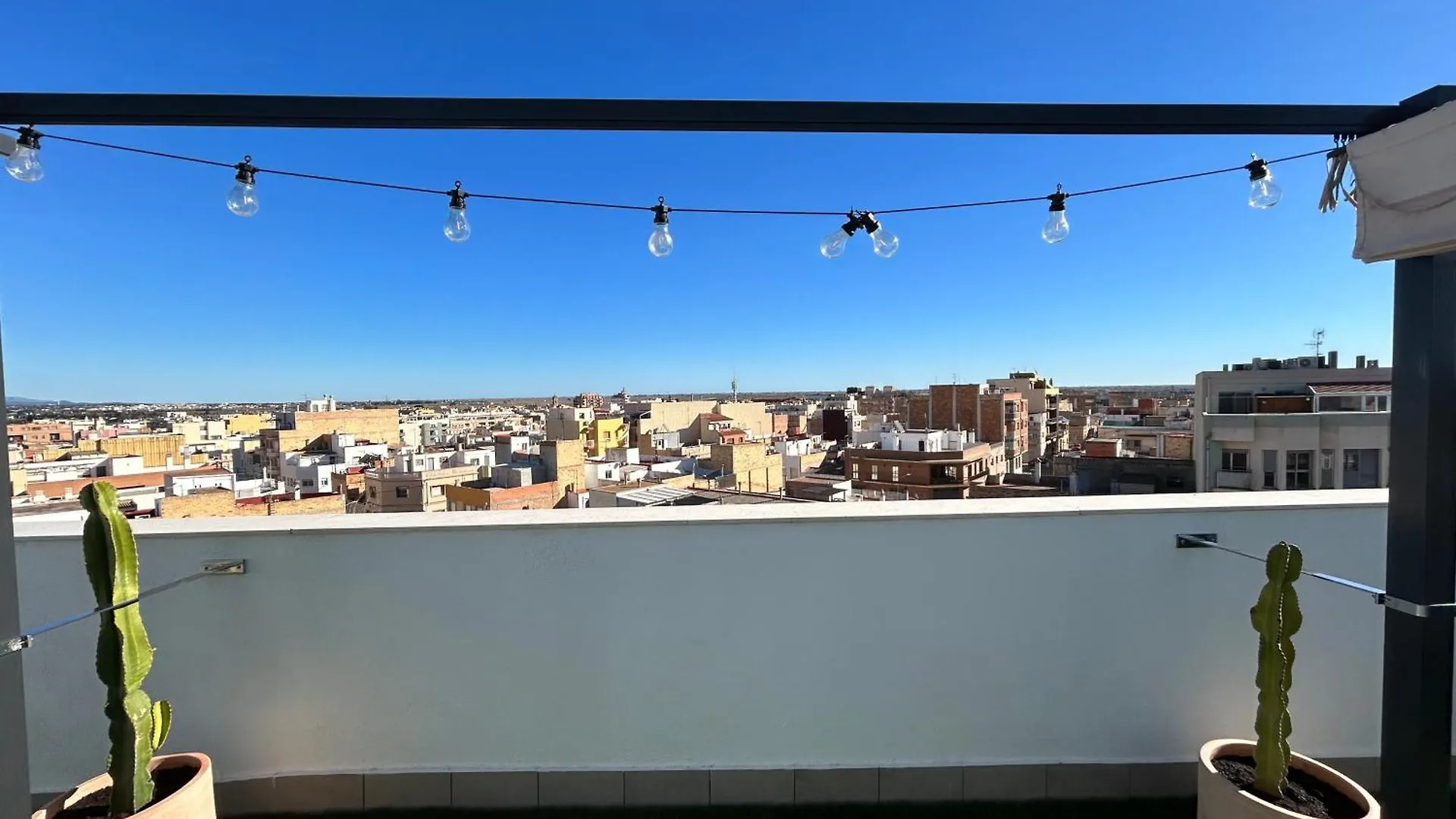 شقة Lo Balconet Del Delta. Atic-Duplex Vacacional. أمبوستا إسبانيا
