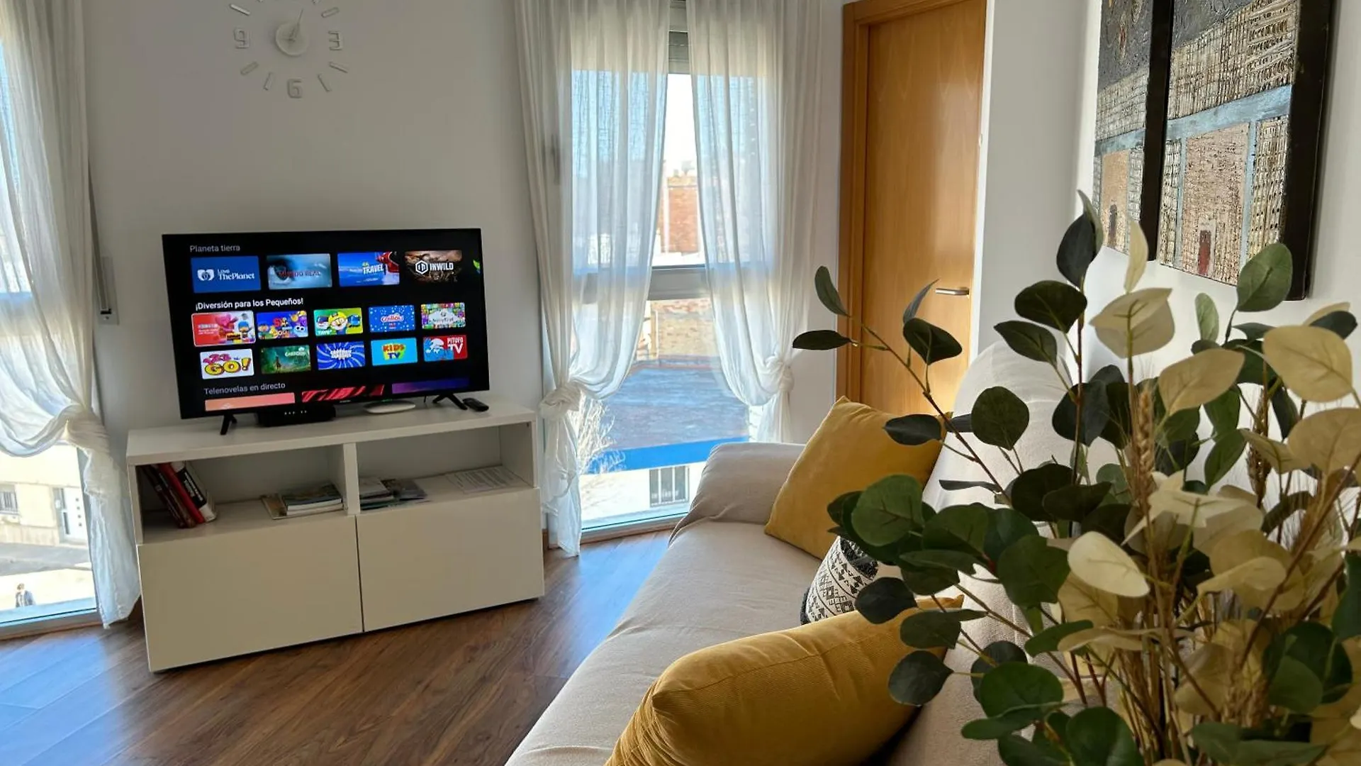 شقة Lo Balconet Del Delta. Atic-Duplex Vacacional. أمبوستا