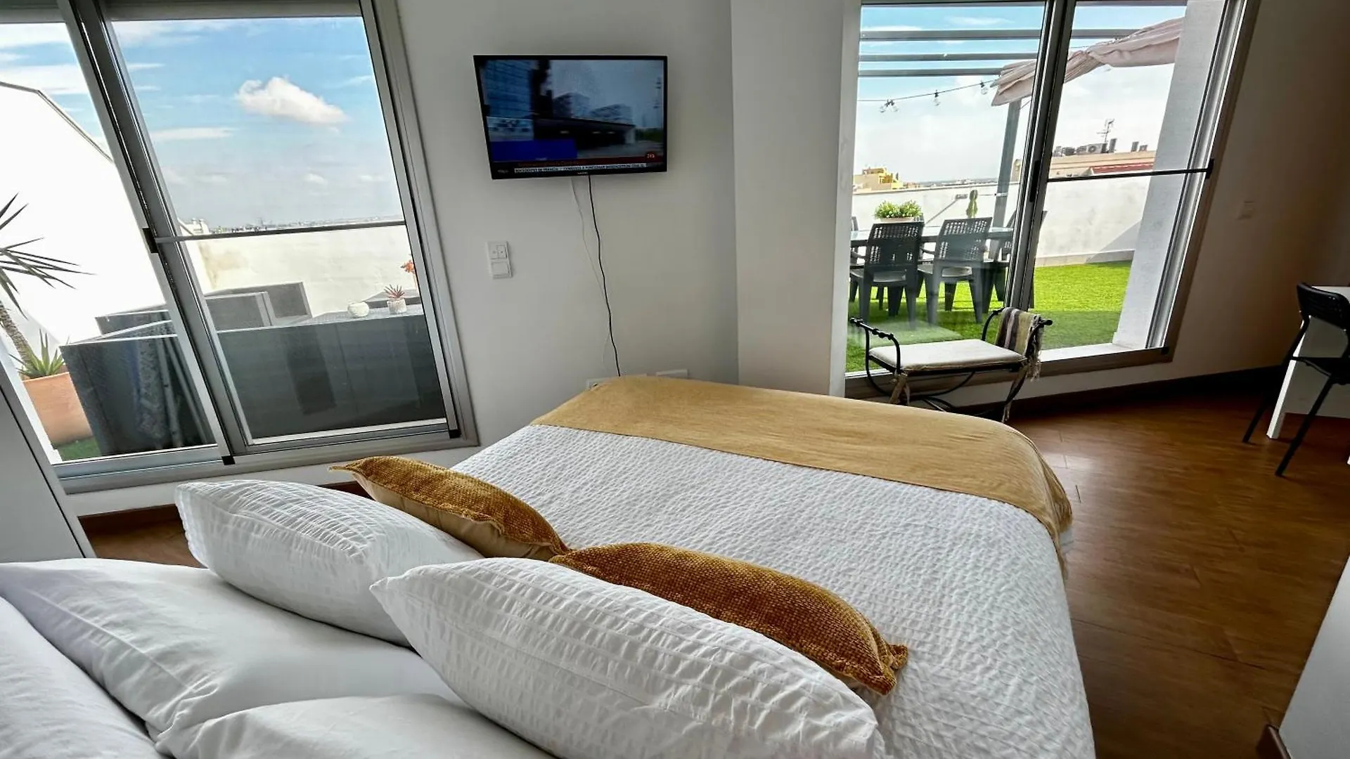 شقة Lo Balconet Del Delta. Atic-Duplex Vacacional. أمبوستا